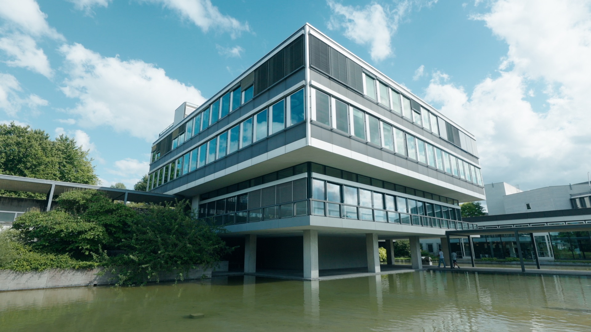 zeiss_thmbnl_02